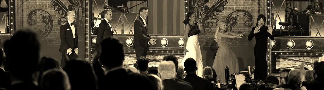 Adam Pascal