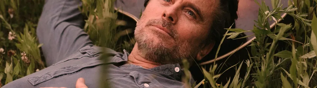 Charles Esten