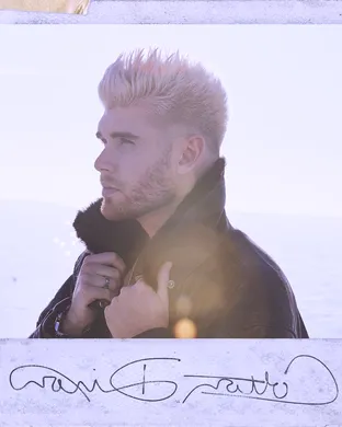 Colton Dixon