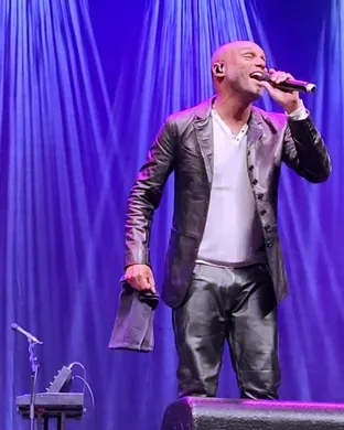 Kenny Lattimore