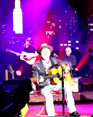 Robert Earl Keen