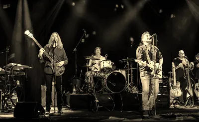 Tramps Like Us - Bruce Springsteen Tribute