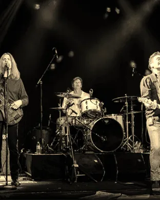 Tramps Like Us - Bruce Springsteen Tribute